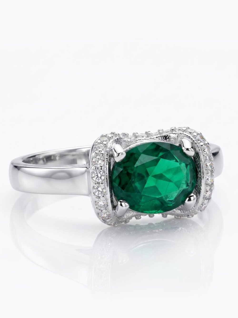 Emerald Green Gemstone Ring, real 925 Sterling Silver Charmed Aroma Size 7 BP
